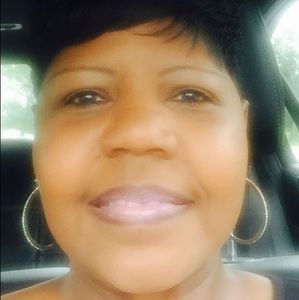 Meet your Posher, Velva